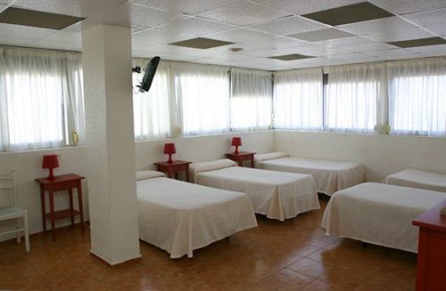 Hotel Cervantes อาลิกันเต ภายนอก รูปภาพ